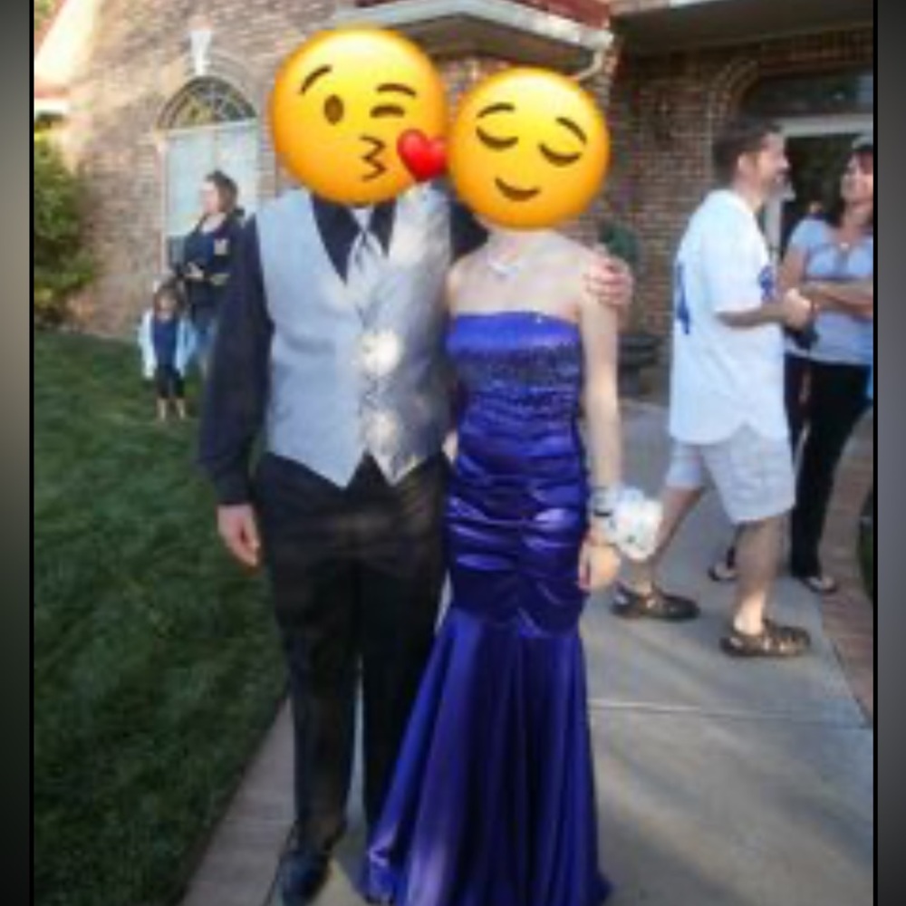 Prom Dress - Picture 5 of 5